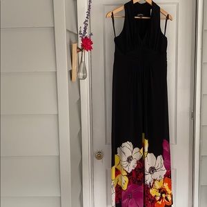 Black & Floral V-Neck Sleeveless Dress size 8